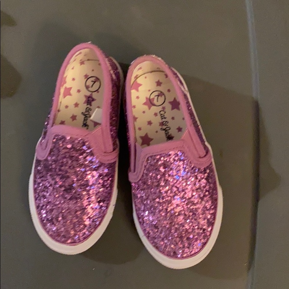 Toddler shoes
